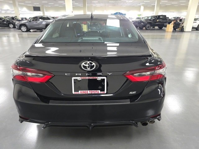 2024 Toyota Camry SE photo 4