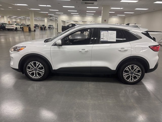 2022 Ford Escape SEL photo 4