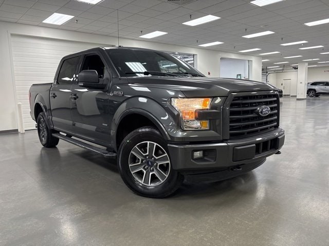 2016 Ford F-150 XLT's photo