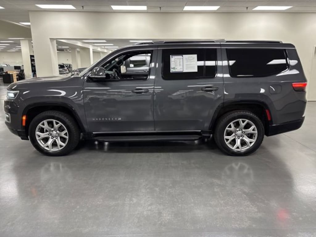 Used 2022 Jeep Wagoneer Series II SUV