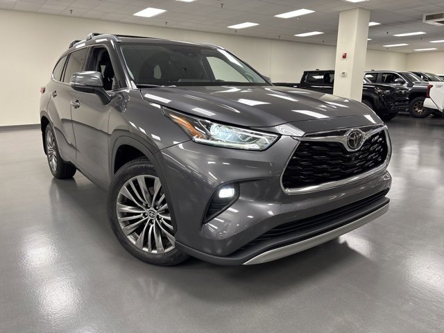 2021 Toyota Highlander SUV 