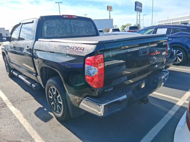 2015 Toyota Tundra SR5 CrewMax photo 4