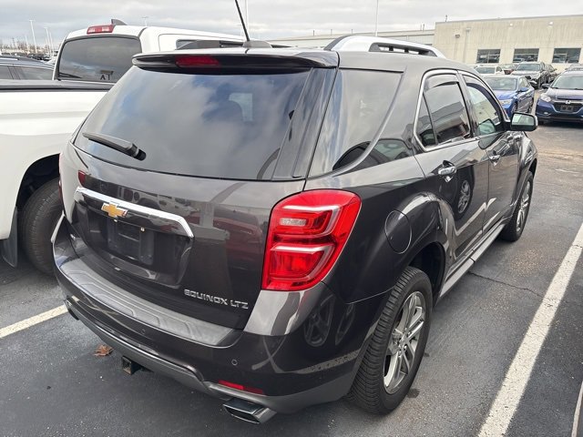 2016 Chevrolet Equinox LTZ photo 3