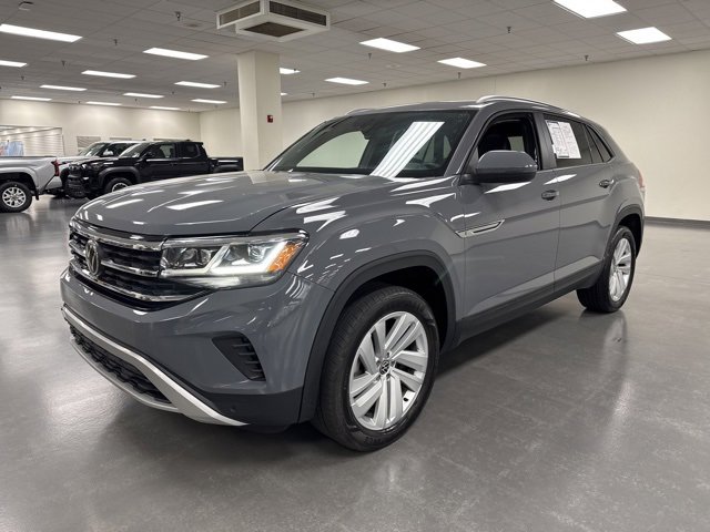 2022 Volkswagen Atlas Cross Sport V6 SE Technology photo 3