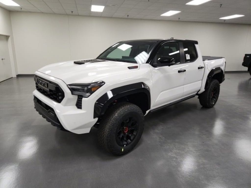 New 2025 Toyota Tacoma i-FORCE MAX TRD Pro 4X4 DOUBLE CAB HV