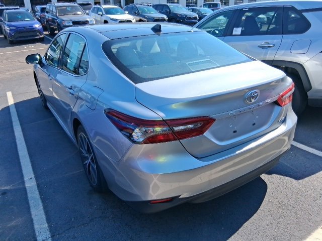 2023 Toyota Camry XLE photo 4