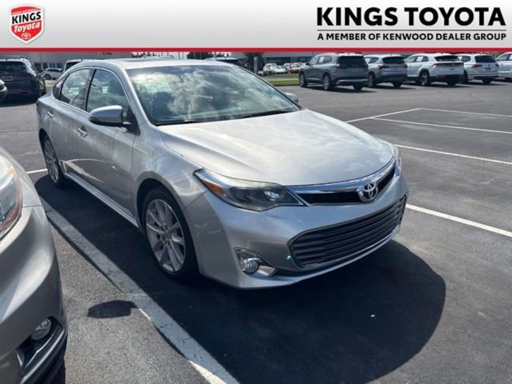 Used 2013 Toyota Avalon Limited Sedan