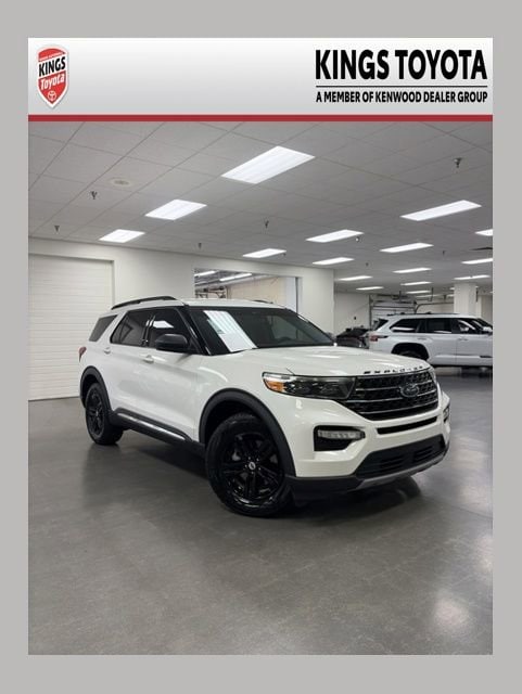 2021 Ford Explorer XLT 4WD's photo
