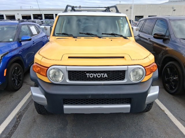 2010 Toyota FJ Cruiser Base photo 2