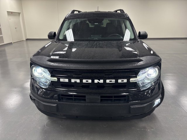 2021 Ford Bronco Sport Outer Banks photo 2