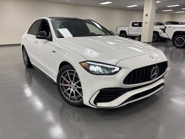 2025 Mercedes-Benz C-Class Sedan AMG C43's photo