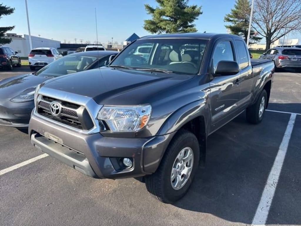 Used 2015 Toyota Tacoma Base Truck Access Cab