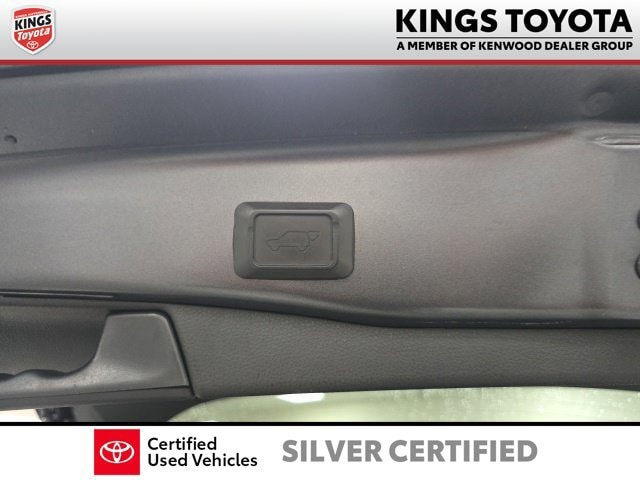 2024 Toyota RAV4 XLE Premium - Photo 13