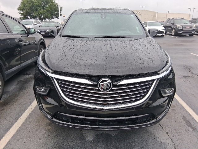 2022 Buick Enclave Premium photo 2