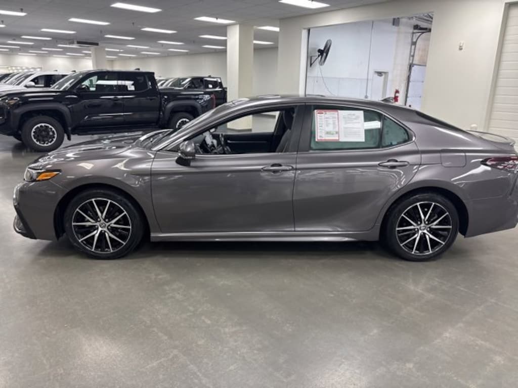 Certified 2023 Toyota Camry SE Sedan