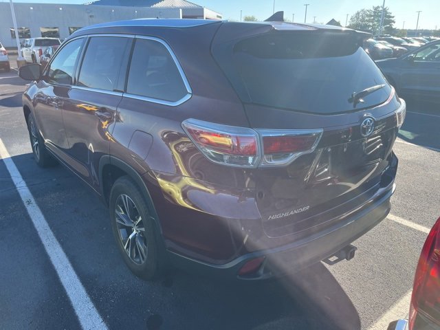 2016 Toyota Highlander XLE photo 4
