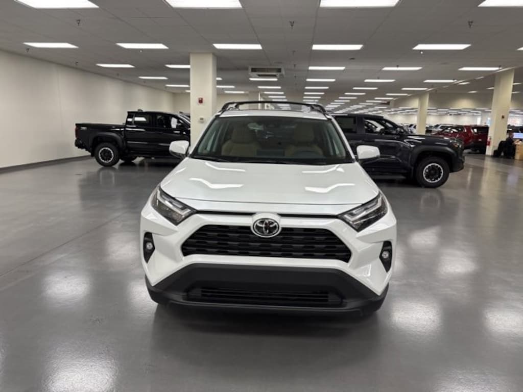 New 2025 Toyota RAV4 XLE Premium XLE PREM AWD SUV