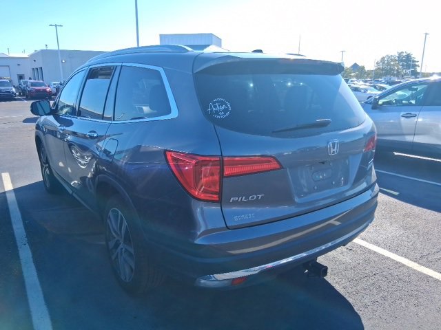 2017 Honda Pilot Touring photo 4
