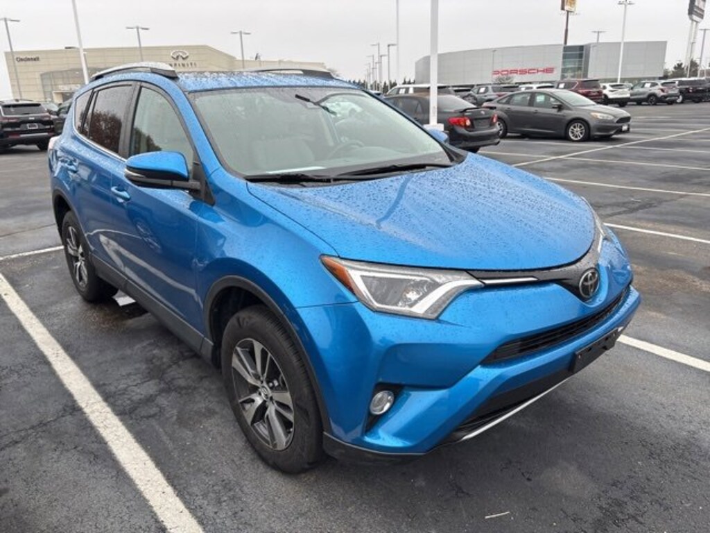 Used 2018 Toyota RAV4 XLE SUV