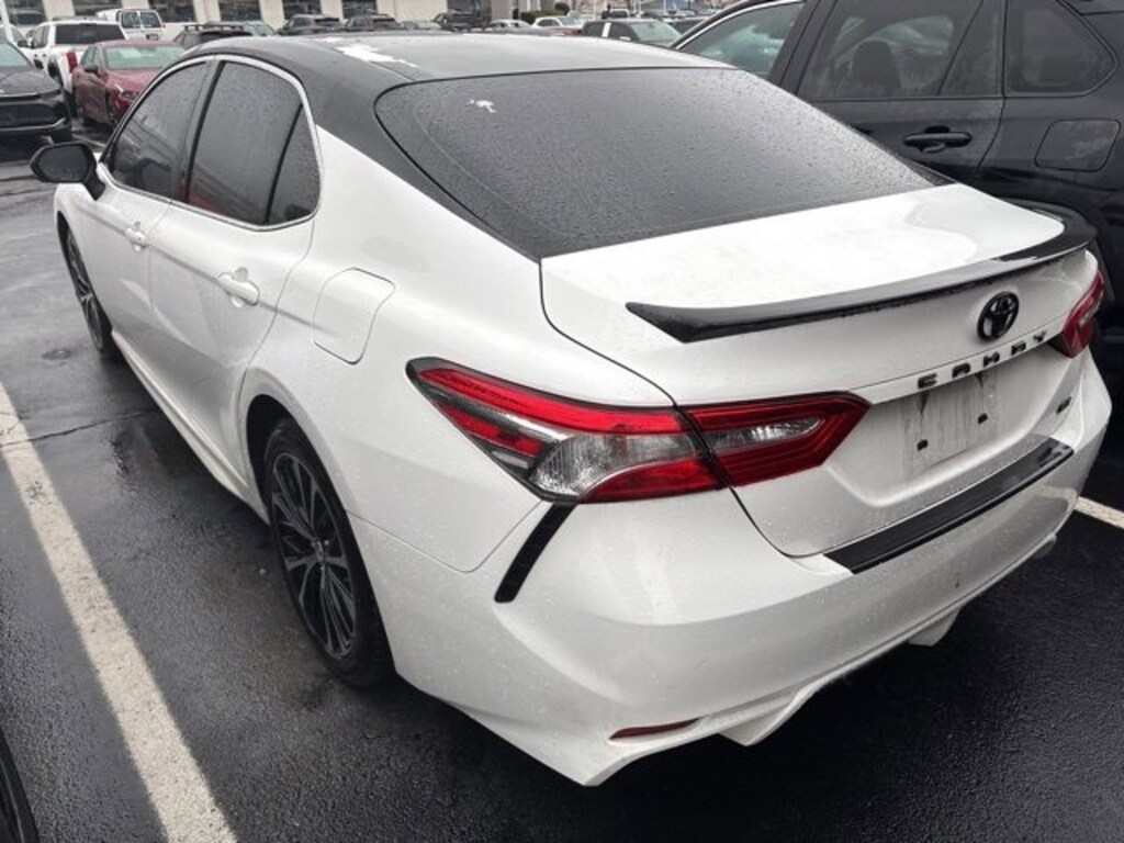 Used 2018 Toyota Camry L Sedan