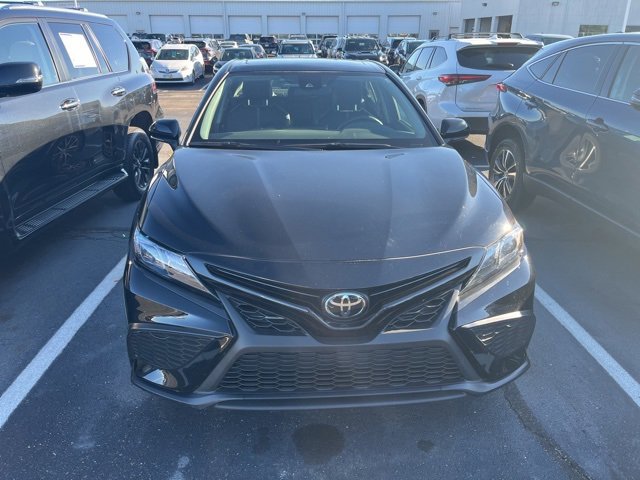2023 Toyota Camry SE photo 2