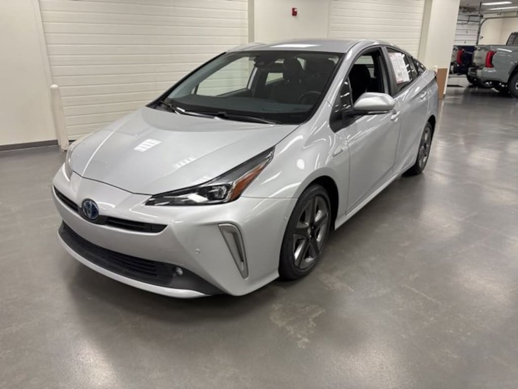Certified 2022 Toyota Prius XLE Hatchback