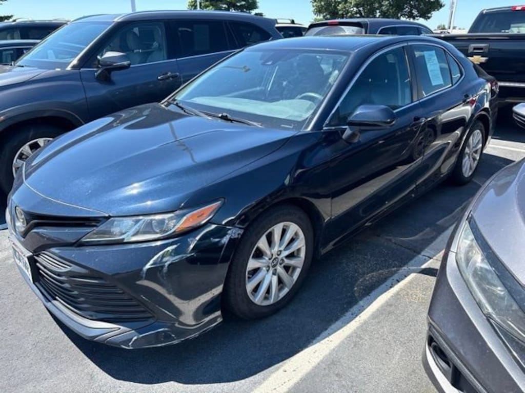 Used 2019 Toyota Camry LE Sedan