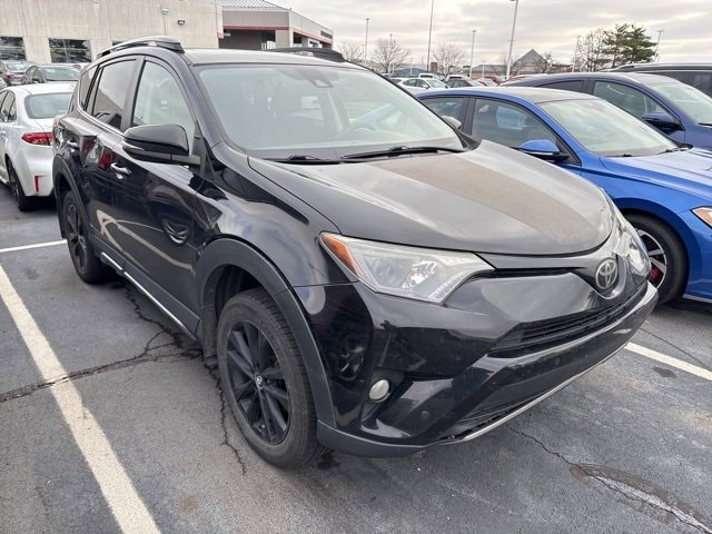 2018 Toyota RAV4 Adventure's photo