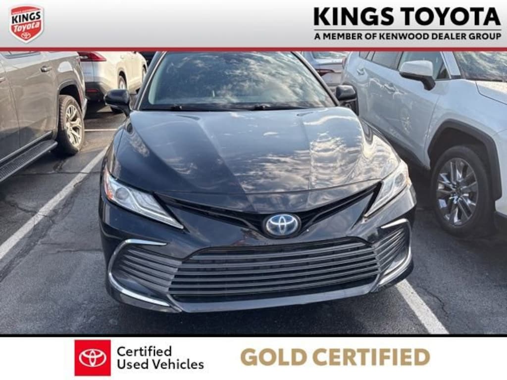 Used 2021 Toyota Camry Hybrid Hybrid XLE Sedan