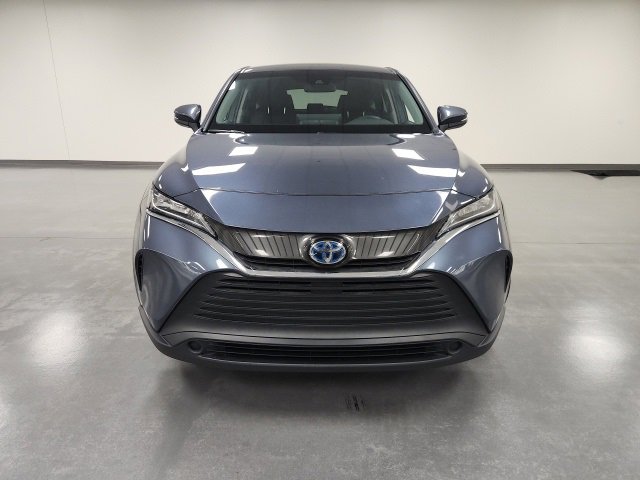 2021 Toyota Venza LE photo 2