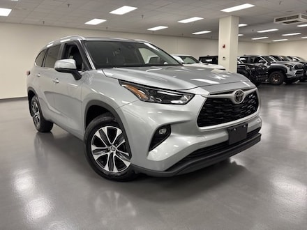 2023 Toyota Highlander L SUV