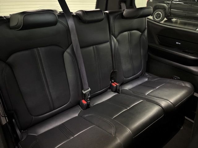 2022 Jeep Wagoneer Series II - Photo 13