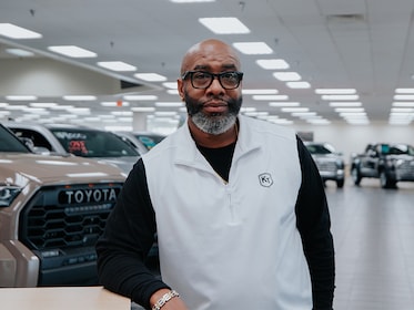 Staff member Mario Hood from ID_36d094