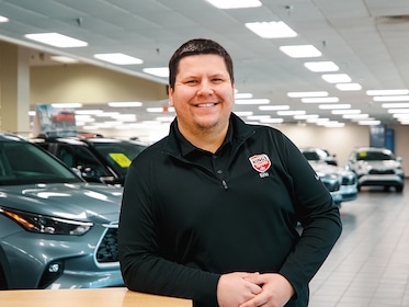 Staff member Eric Guy from ID_d7c2f9