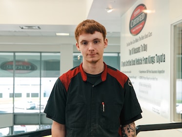 Staff member Ezra Burlile from ID_13f553