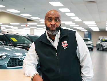 Staff member Mario Hood from ID_36d094