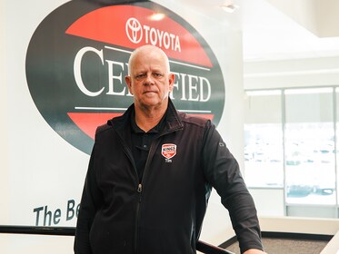 Staff member Tim Klenk from ID_3fb6b2