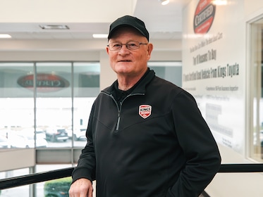 Staff member Ron Bronner from ID_32b69f