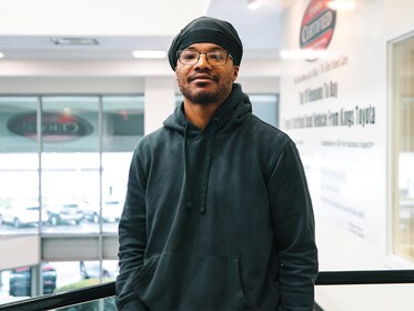 Staff member Lamont Hill Jr. from ID_32b69f