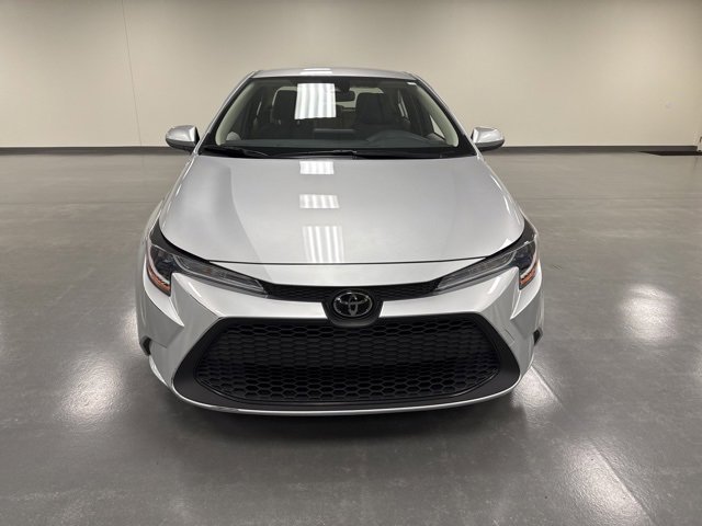 Used 2022 Toyota Corolla LE with VIN JTDEPMAE9N3013080 for sale in Northfield, Minnesota