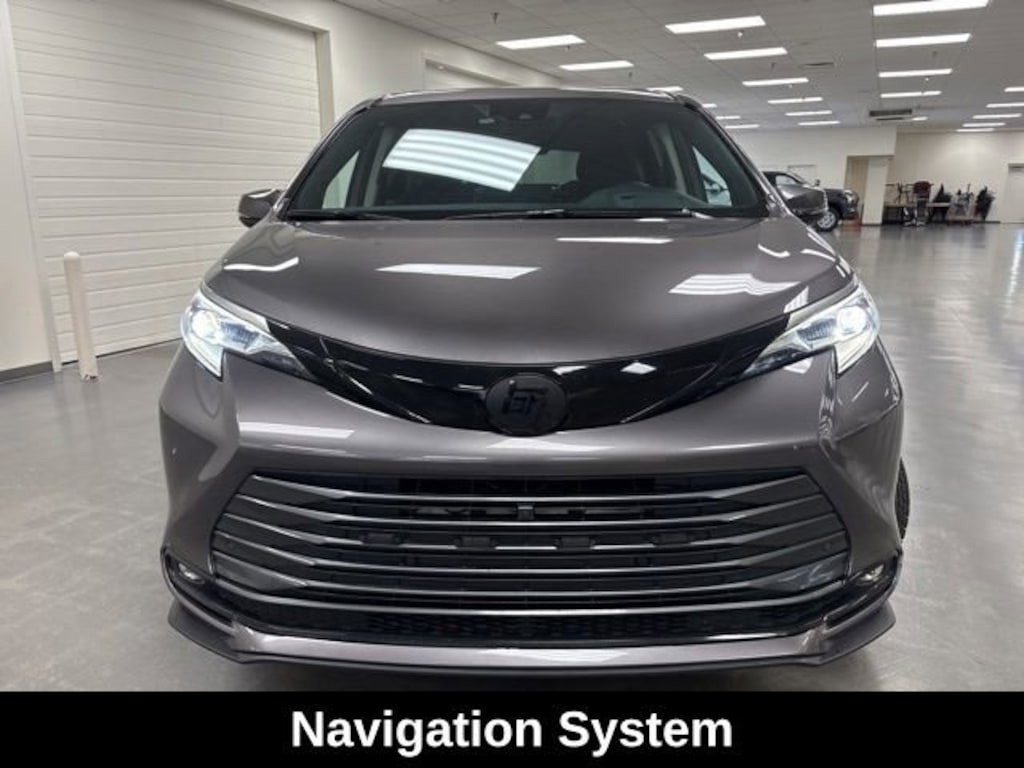 Used 2022 Toyota Sienna Platinum Van Passenger Van