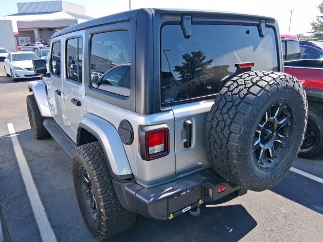 2022 Jeep Wrangler Unlimited Sahara photo 4