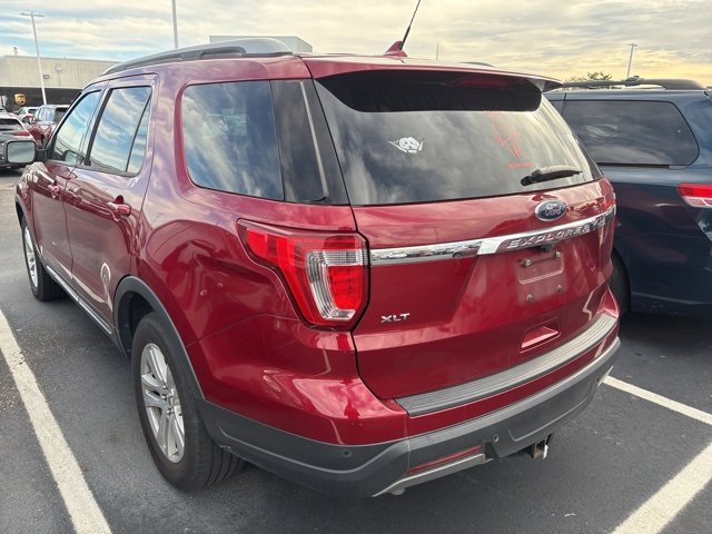 2019 Ford Explorer XLT photo 3