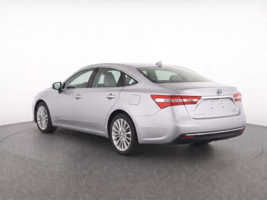 Used 2013 Toyota Avalon Hybrid Limited Sedan