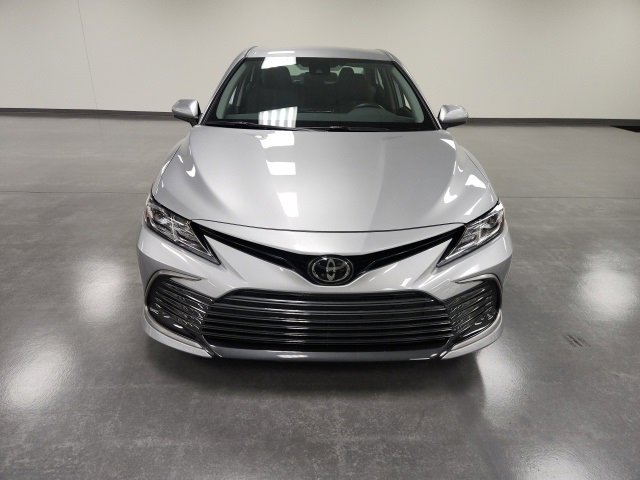 Used 2022 Toyota Camry LE with VIN 4T1C11AK3NU703605 for sale in Cincinnati, OH
