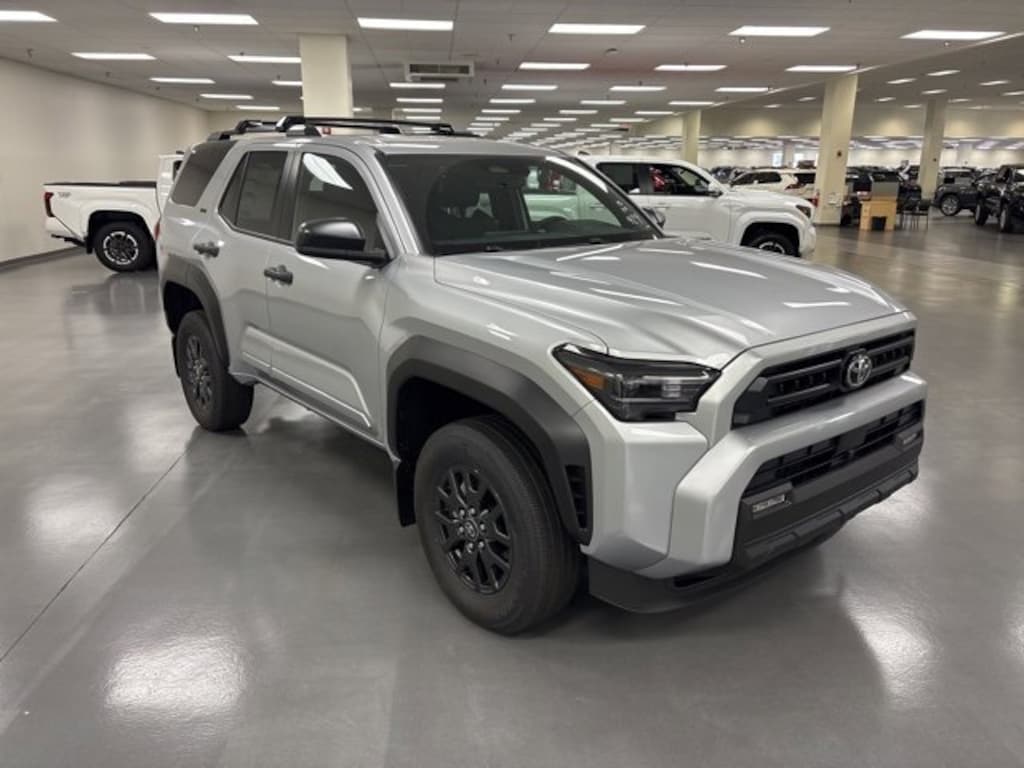 New 2025 Toyota 4Runner SR5 4WD SR5