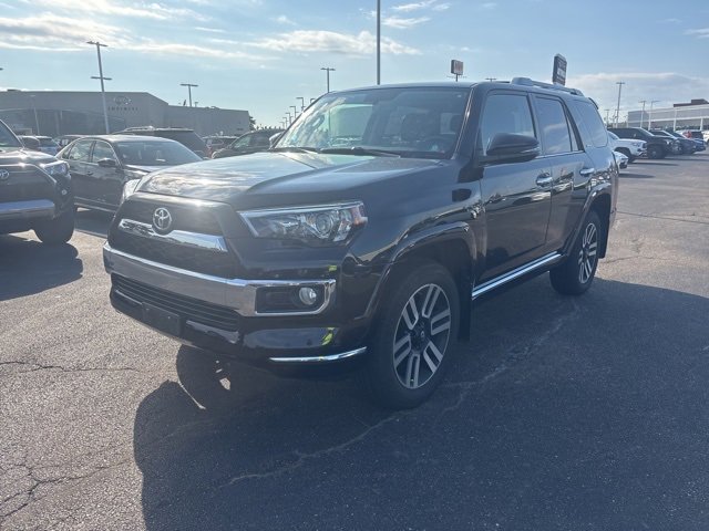 2018 Toyota 4Runner Limited photo 3