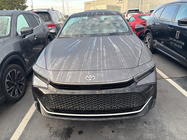 2023 Toyota Crown Limited photo 2