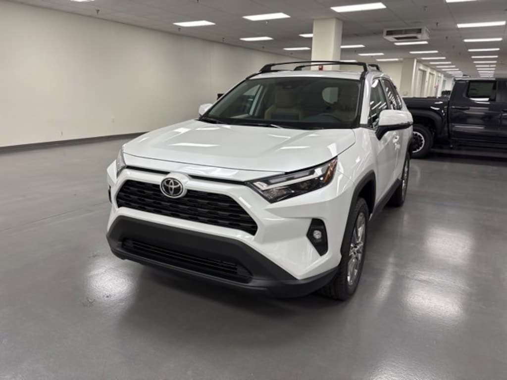 New 2025 Toyota RAV4 XLE Premium XLE PREM AWD SUV