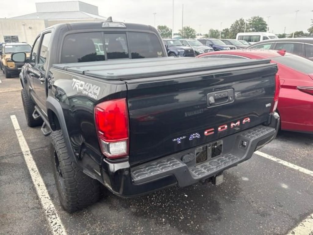 Used 2016 Toyota Tacoma TRD Sport Truck Double Cab